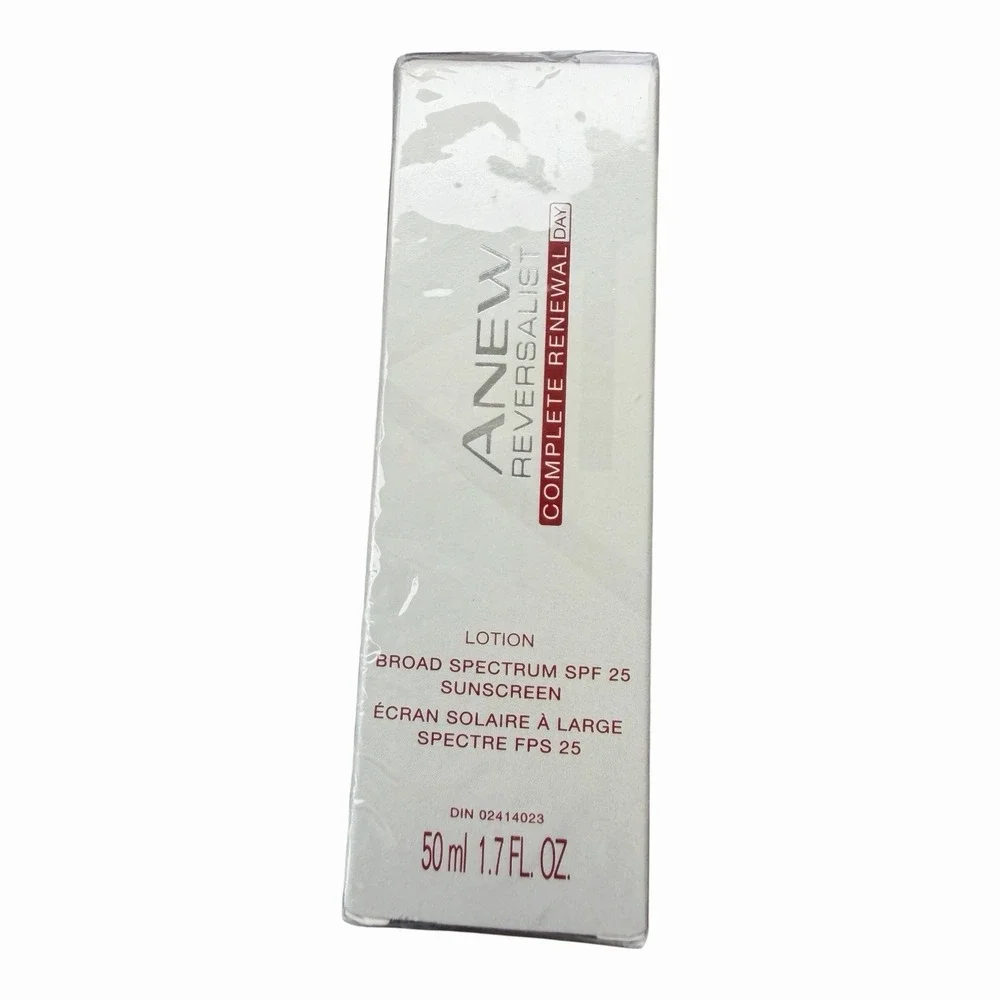 Avon Anew Reversalist Complete Renewal Day Lotion SPF 25 sunscreen NOS Sealed